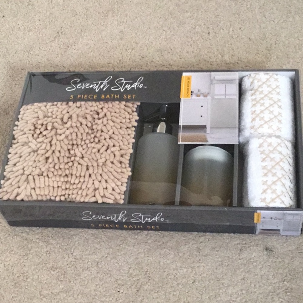 Seventh Studio Ribbed 5-Piece Bath Set - Picture 2 of 10
